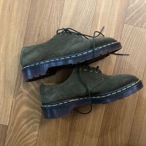 Dr. Marten's Smiths Repello Suede Dress Shoes - Dark Olive - Size 5 Men 6 Women